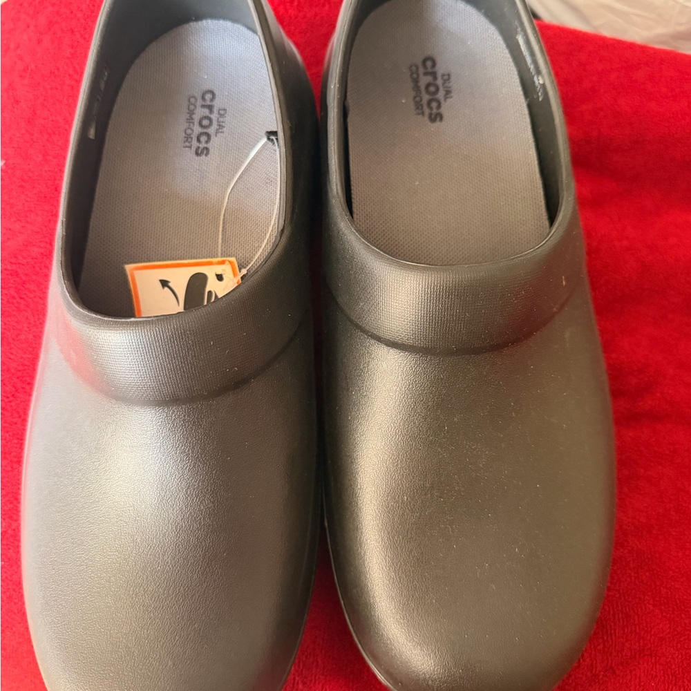 CROCS Dual Comfort Black Slip-Ons (clogs)